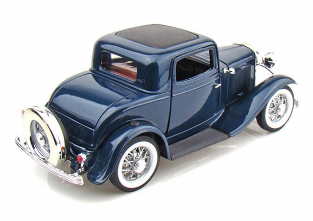 Buy 1932 Ford 3-Window Coupe, Blue - Road Signature 92248 - 1/18